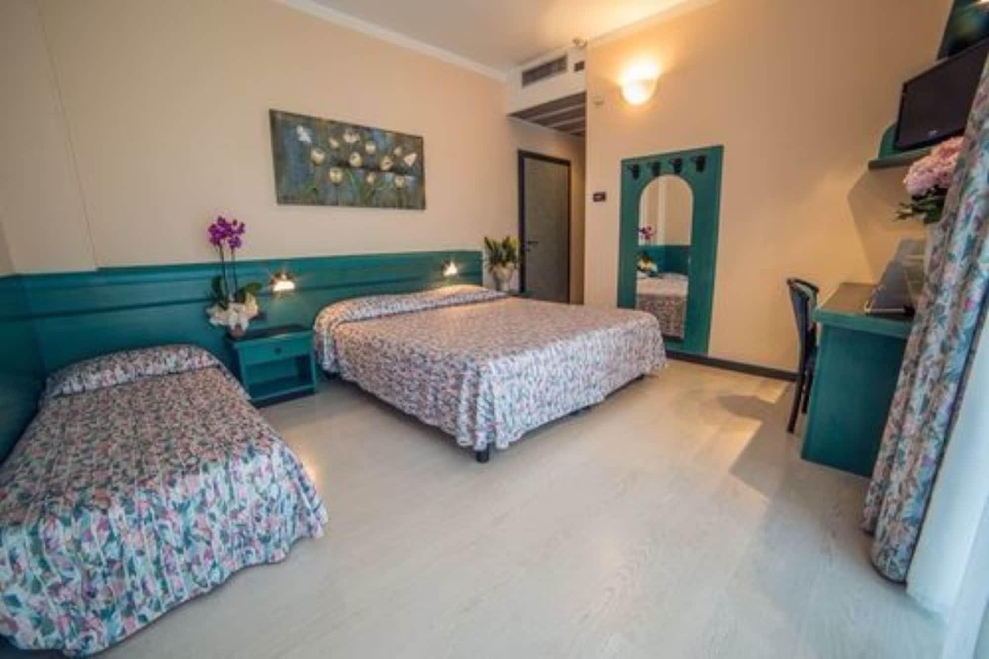 Eden Hotel 3*